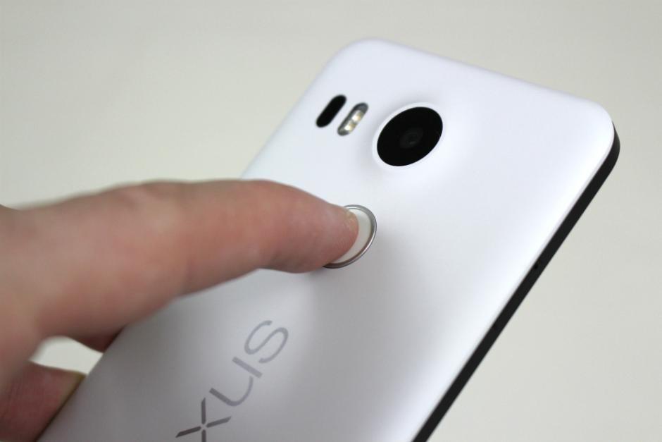 Сканер отпечатка в Nexus 5X