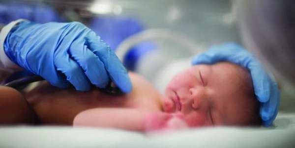 Что делать при треморе губ у недоношенного новорожденного